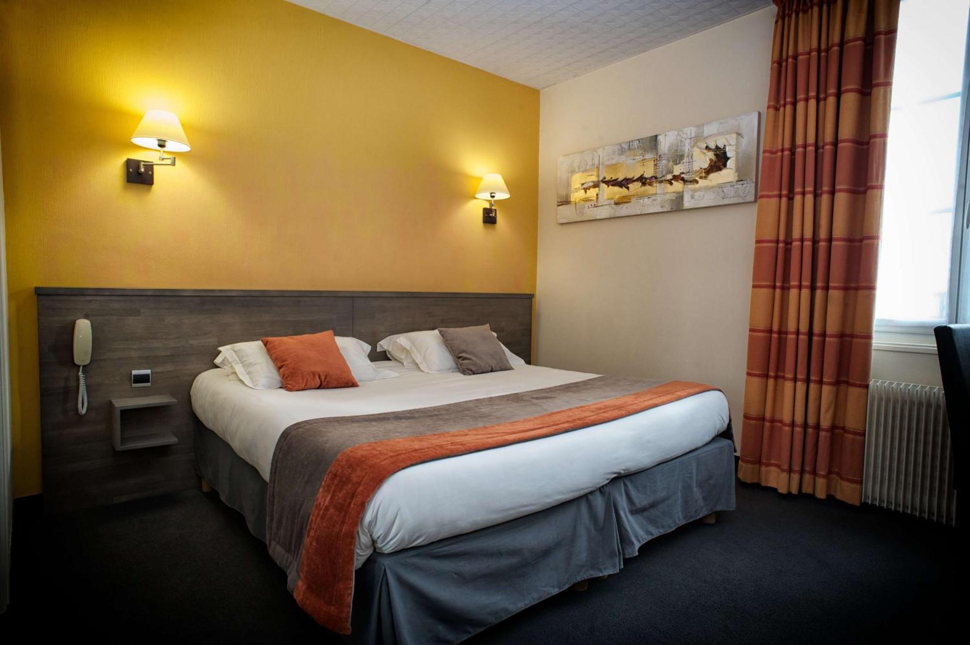 Brit Hotel Le Surcouf Saint-Malo Exteriör bild