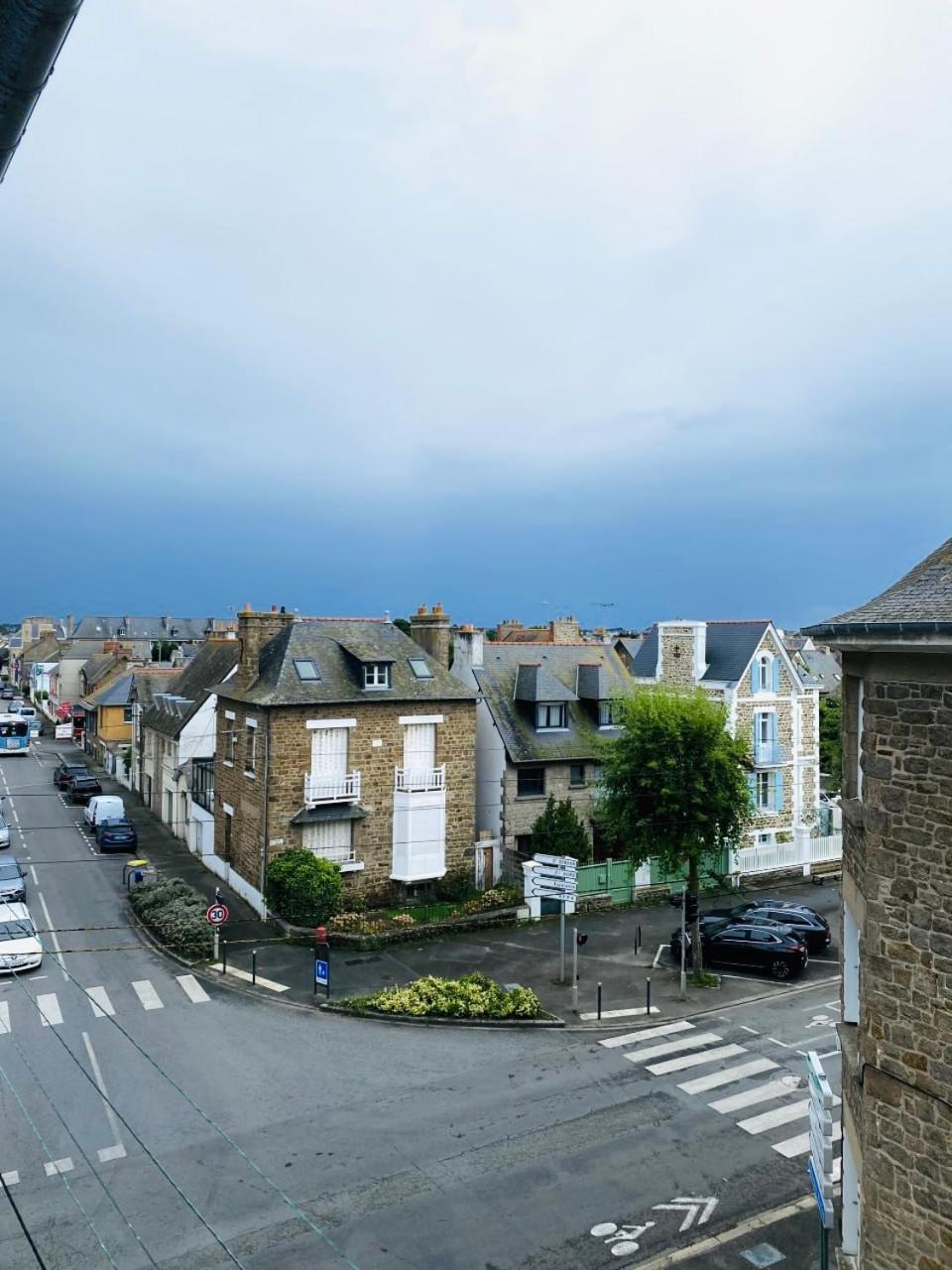 Brit Hotel Le Surcouf Saint-Malo Exteriör bild