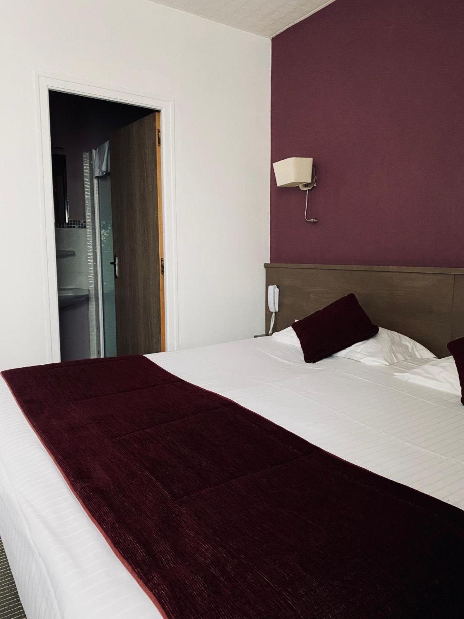 Brit Hotel Le Surcouf Saint-Malo Exteriör bild
